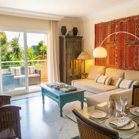 Centrico Puerto Banus